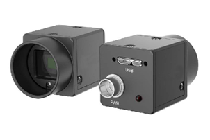 Small and medium format scanning cameras